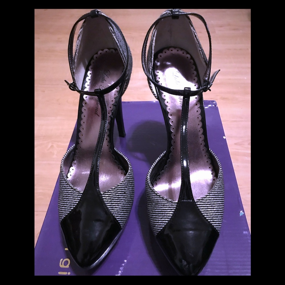 Lulu Townsend Black Strappy  Stilettos Heels
